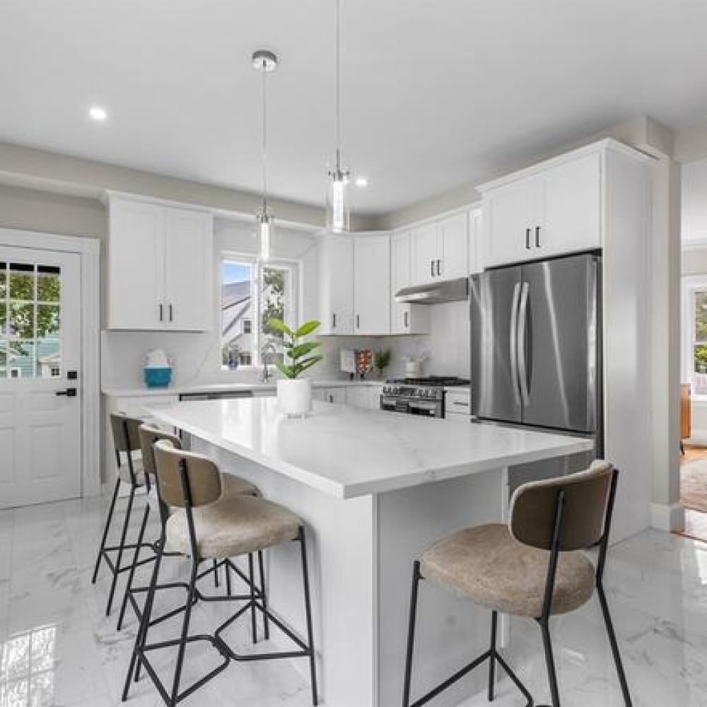 genMid.73414237_10_1