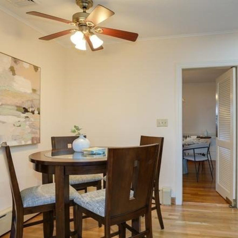 genMid.73456591_10_0